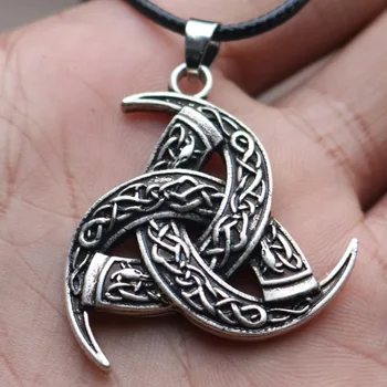 Meeste Amulett Kaelakee Viking Odin on Sarv Hunt Ripats Kaelakee Iiri Sõlm 3 Moon Kuju Trinity Talisman Viikingite Ehted